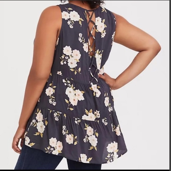 Torrid | 00X (M/L) | Slate Grey Floral Challis Babydoll Tunic Tank - Picture 3 of 8